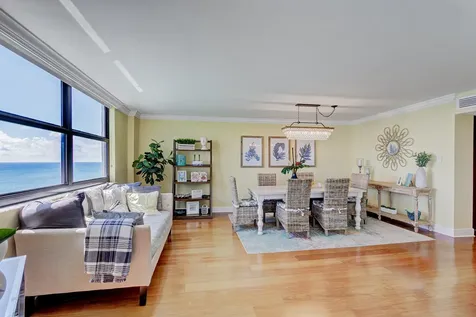 5420 N Ocean Drive Riviera Beach FL 33404