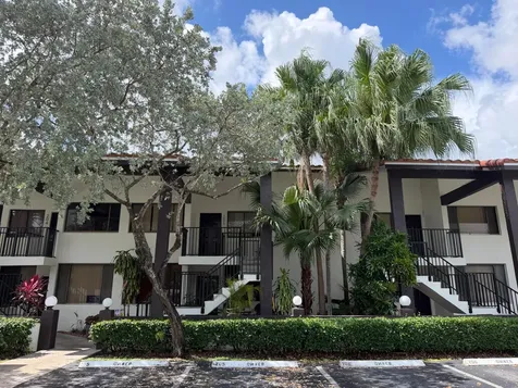 3300 NW 46th Street Oakland Park FL 33309