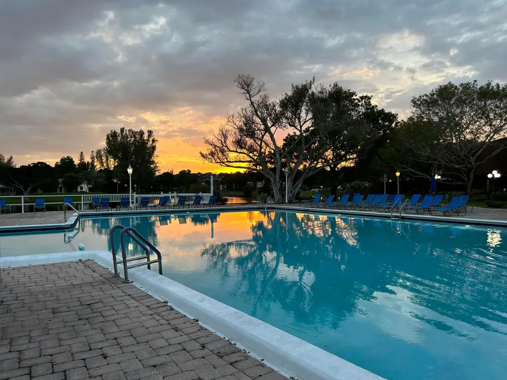3740 Inverrary Drive Lauderhill FL 33319