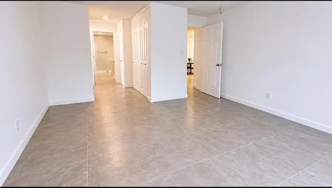 3740 Inverrary Drive Lauderhill FL 33319