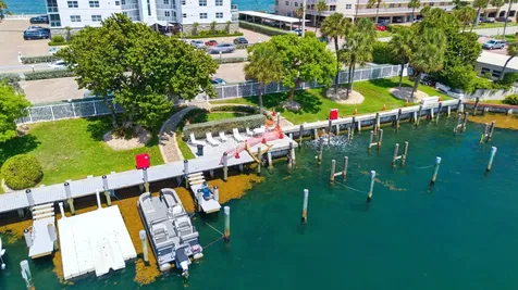 1057 Hillsboro Hillsboro Beach FL 33062