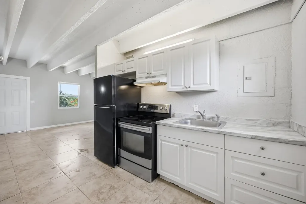 812 19th Street West Palm Beach FL 33407