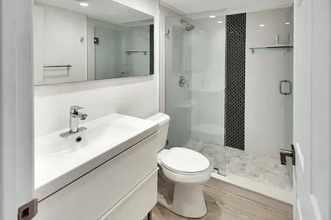 17 Fanshaw A Boca Raton FL 33434