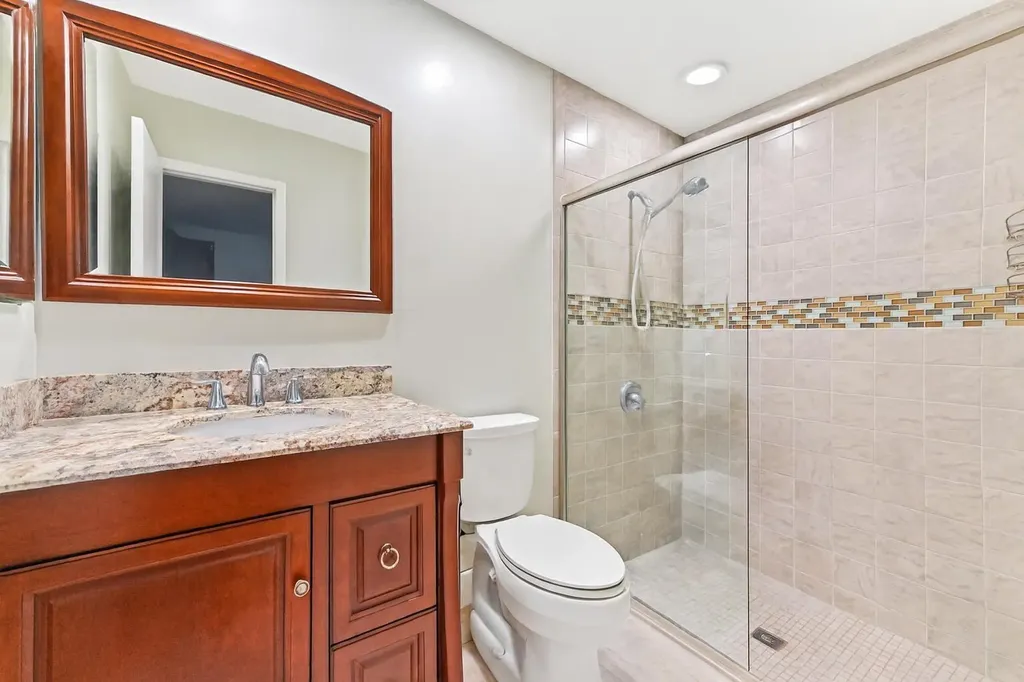 428 Alemeda Drive Palm Springs FL 33461