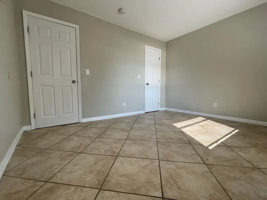 2880 Harson Way Fort Pierce FL 34946