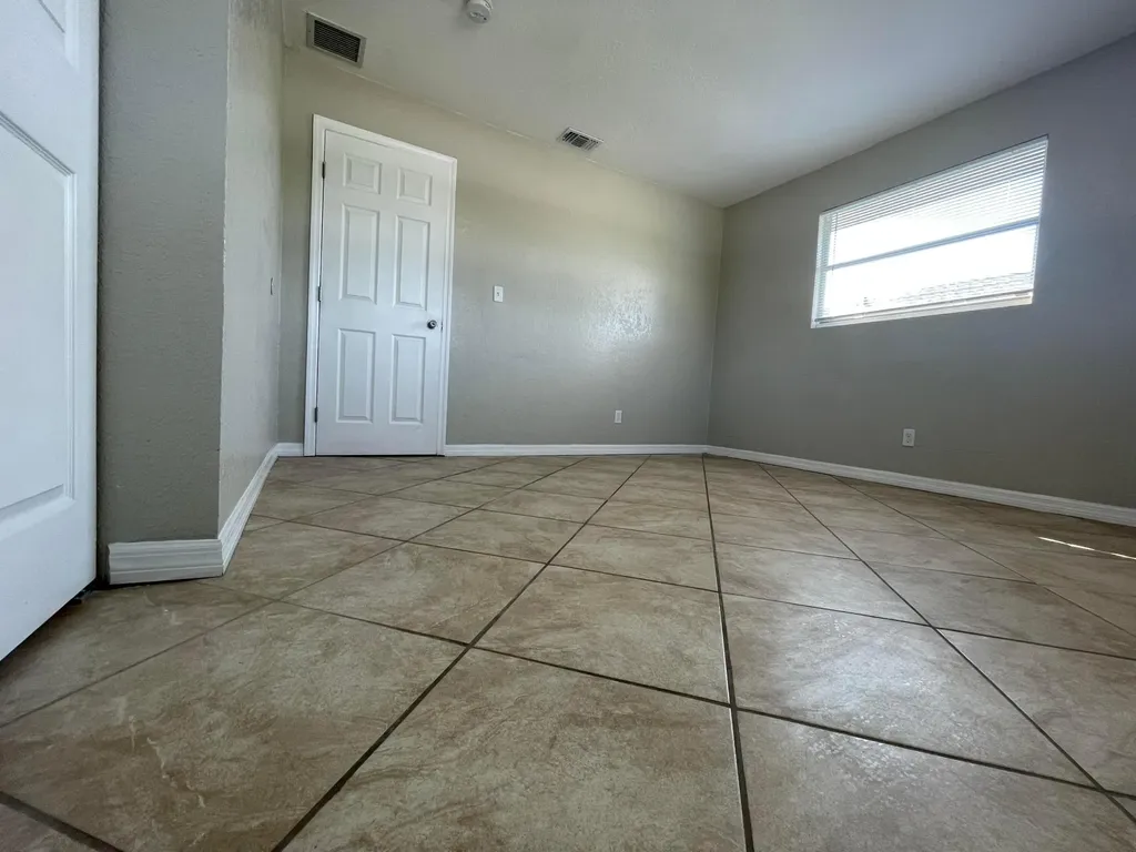 2880 Harson Way Fort Pierce FL 34946