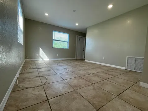 2880 Harson Way Fort Pierce FL 34946