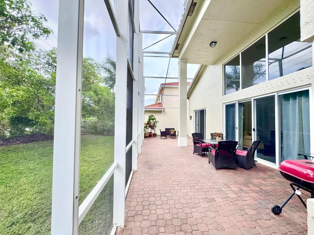 10921 Ravel Court Boca Raton FL 33498