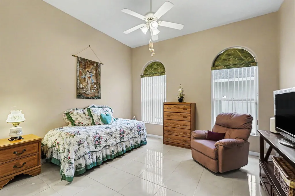 3306 SE Ford Lane SE Port St Lucie FL 34984