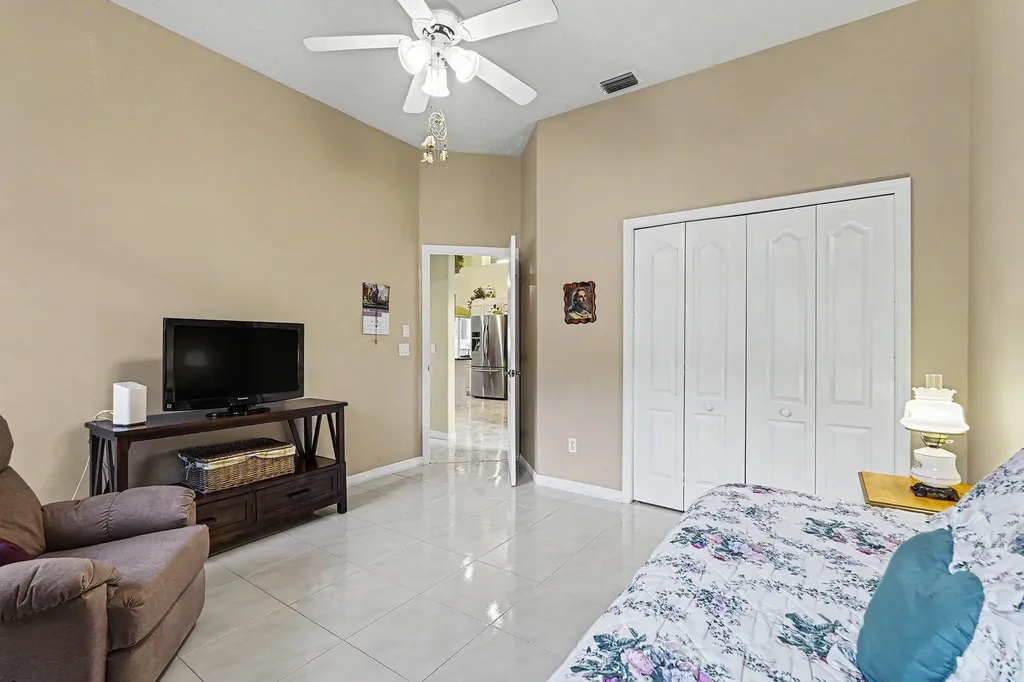 3306 SE Ford Lane SE Port St Lucie FL 34984