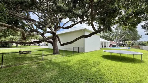 4255 79th Street Vero Beach FL 32967