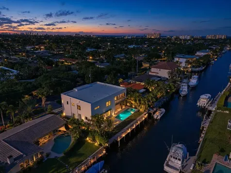 2360 NE 49th Street Lighthouse Point FL 33064