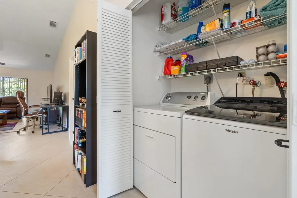 6789 Bridlewood Court Boca Raton FL 33433