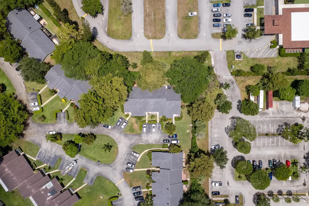6789 Bridlewood Court Boca Raton FL 33433