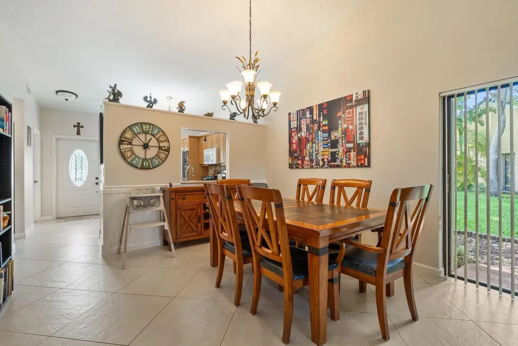 6789 Bridlewood Court Boca Raton FL 33433