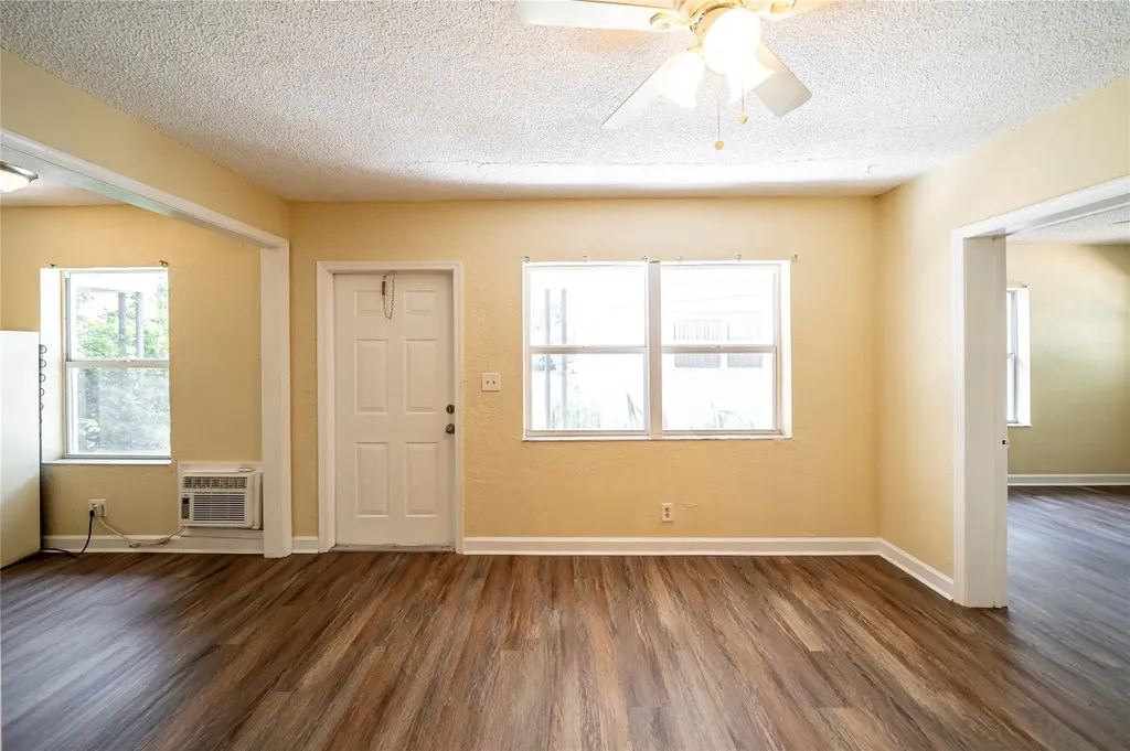 115 NE 4th Street Fort Lauderdale FL 33301
