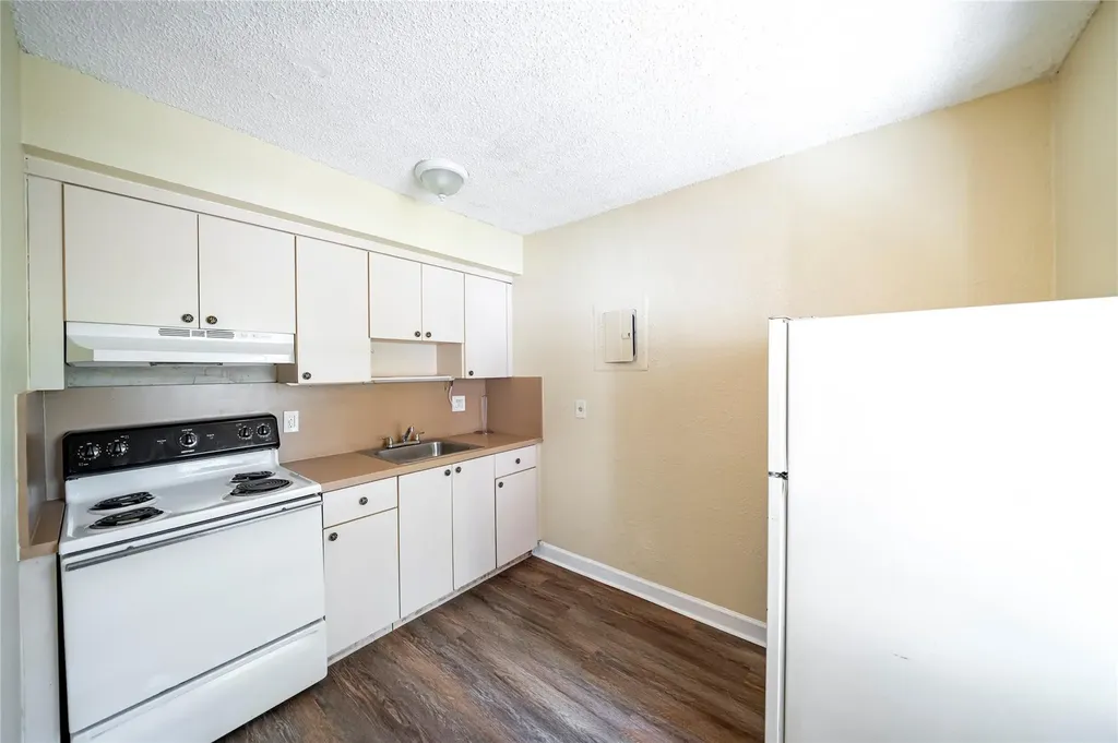 115 NE 4th Street Fort Lauderdale FL 33301