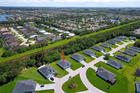 4749 Wellington Way SW Vero Beach FL 32968
