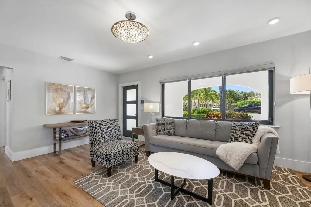 115 Highland Lane Delray Beach FL 33444