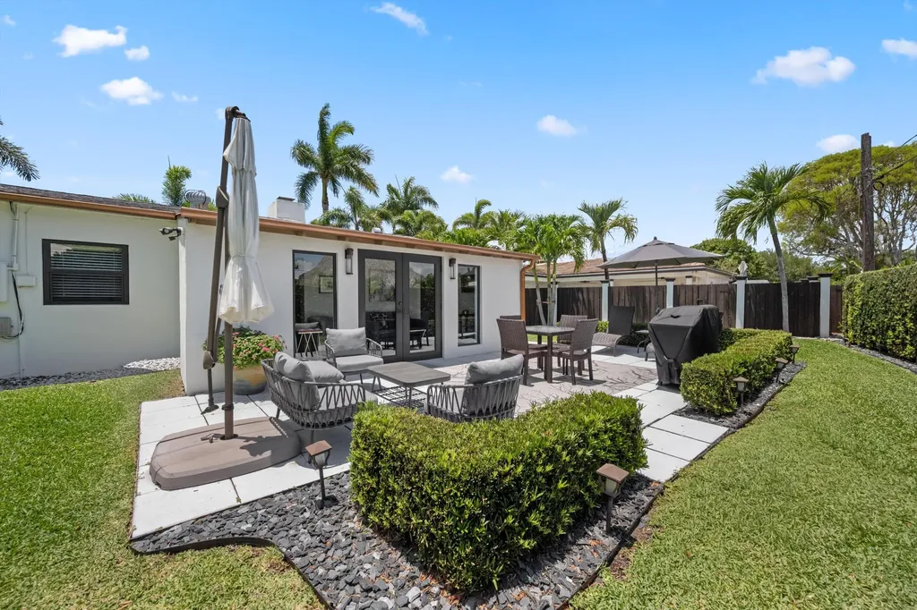 115 Highland Lane Delray Beach FL 33444