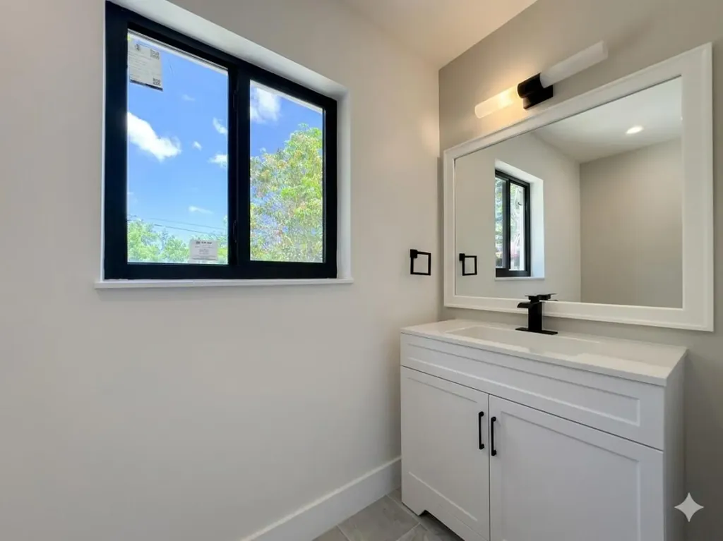 1795 Lauderdale Manor Drive Fort Lauderdale FL 33311