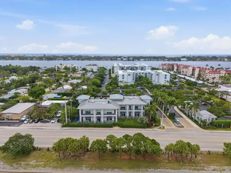 1300 S Dixie Highway Lantana FL 33462