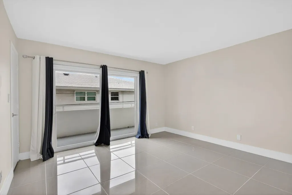 3212 NE 12th Street Pompano Beach FL 33062