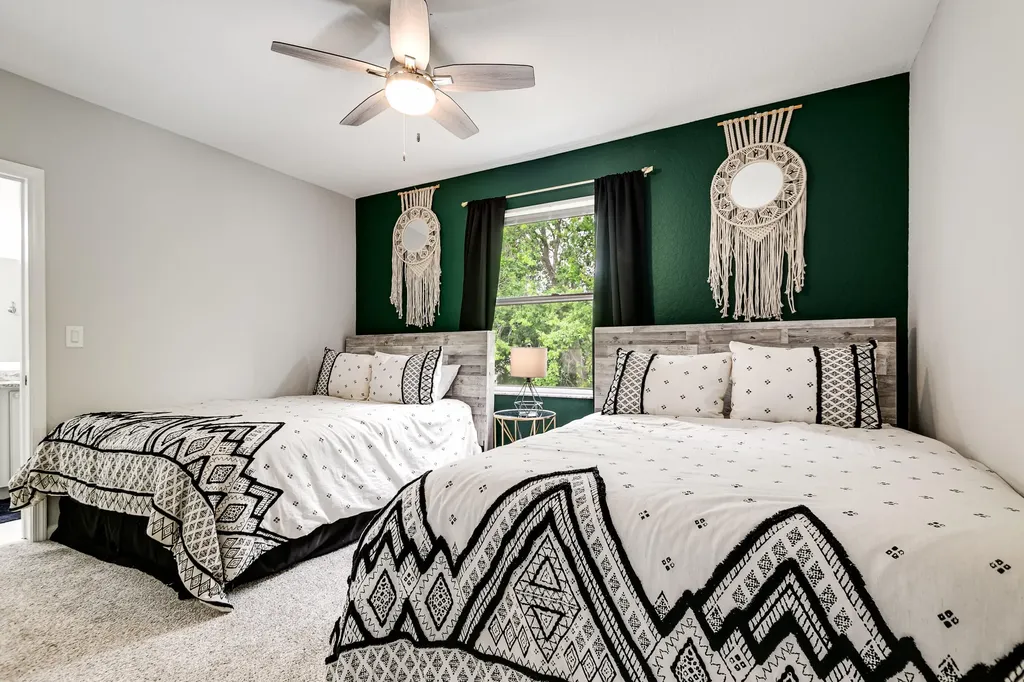 13354 Georgian Court Wellington FL 33414