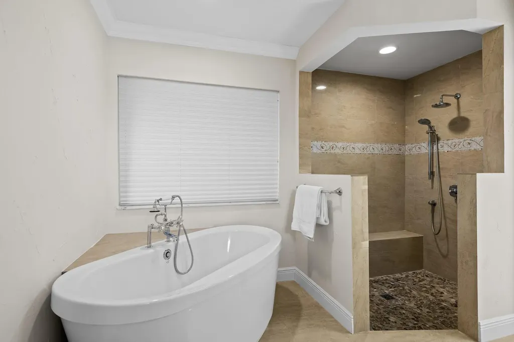11937 Sandlake Drive Boca Raton FL 33428
