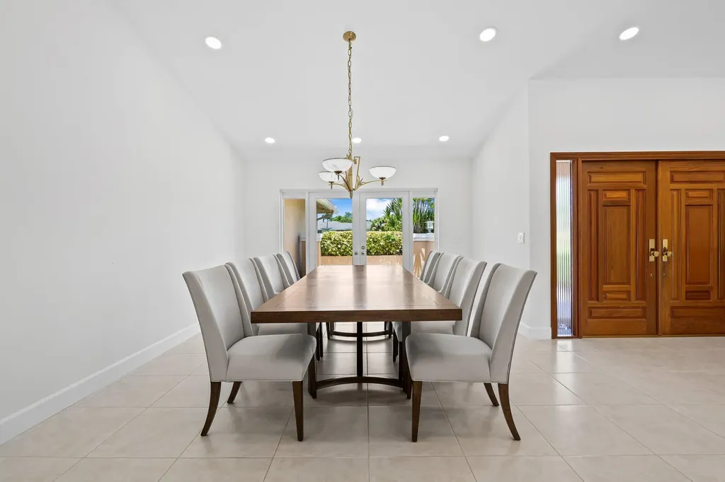 11937 Sandlake Drive Boca Raton FL 33428