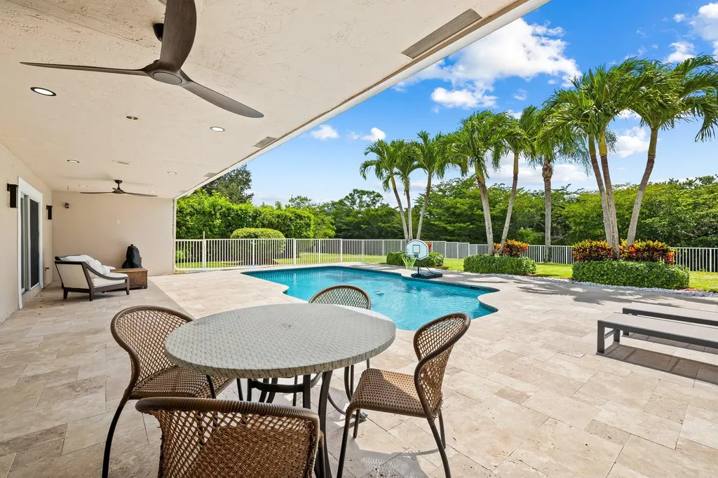 11937 Sandlake Drive Boca Raton FL 33428