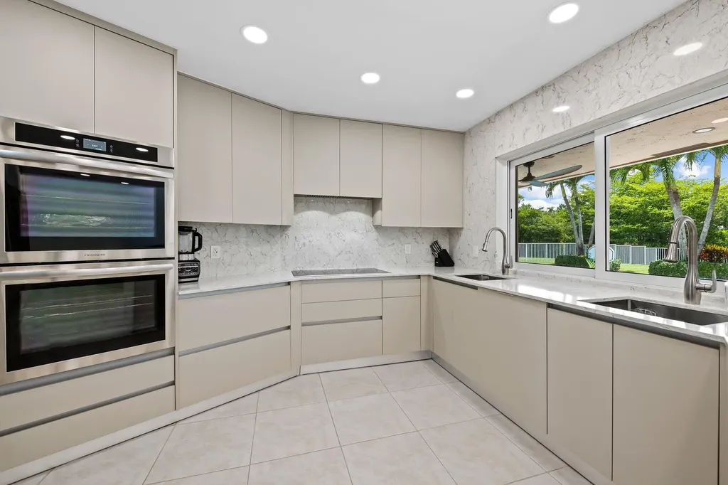 11937 Sandlake Drive Boca Raton FL 33428