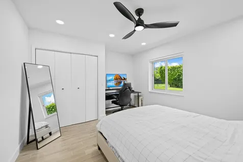 11937 Sandlake Drive Boca Raton FL 33428