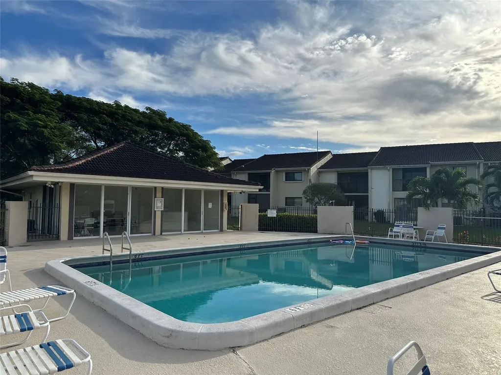 22415 SW 61st Way Boca Raton FL 33428