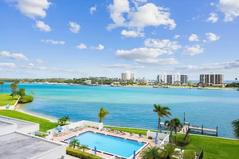 19800 S Sandpointe Bay Drive Tequesta FL 33469
