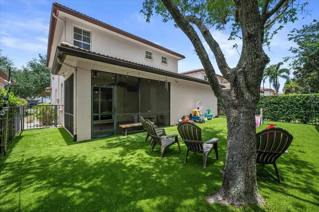 603 Castle Drive Palm Beach Gardens FL 33410