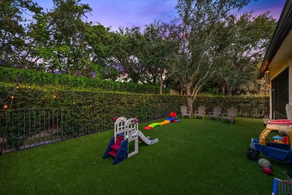 603 Castle Drive Palm Beach Gardens FL 33410