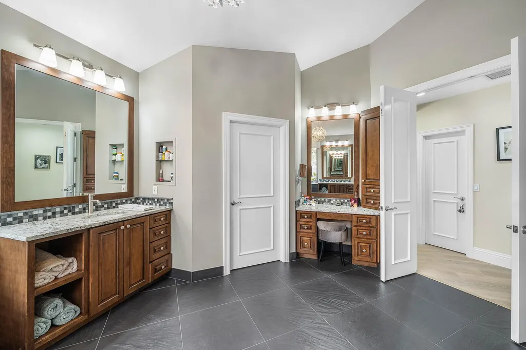 2357 NW 59th Street Boca Raton FL 33496
