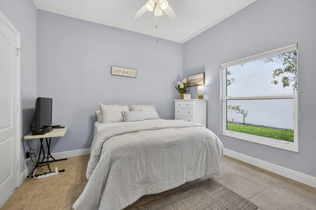 118 Kensington Way Royal Palm Beach FL 33414