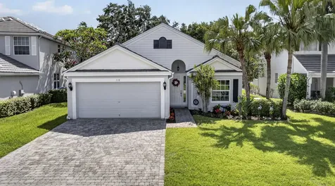 118 Kensington Way Royal Palm Beach FL 33414