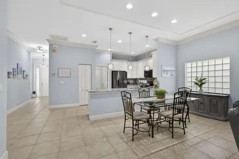 118 Kensington Way Royal Palm Beach FL 33414