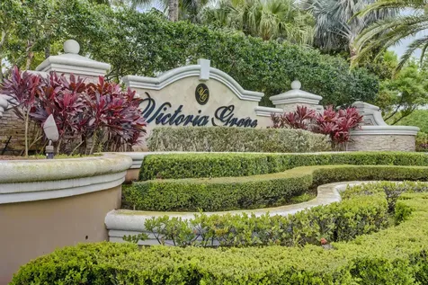 118 Kensington Way Royal Palm Beach FL 33414