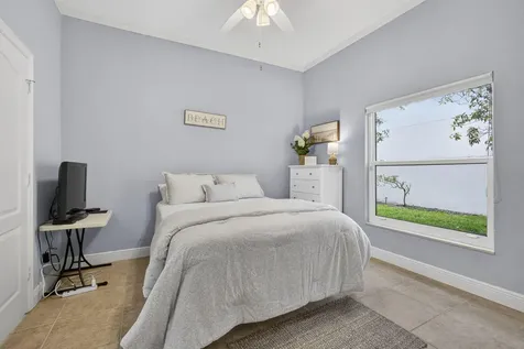 118 Kensington Way Royal Palm Beach FL 33414