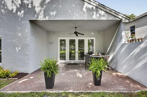 118 Kensington Way Royal Palm Beach FL 33414