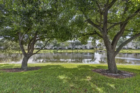 118 Kensington Way Royal Palm Beach FL 33414