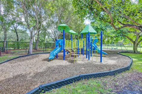 118 Kensington Way Royal Palm Beach FL 33414