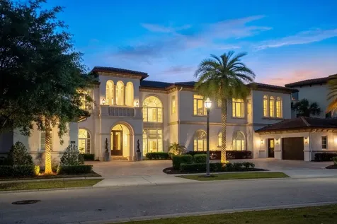 430 Muirfield Loop Kissimmee FL 34747