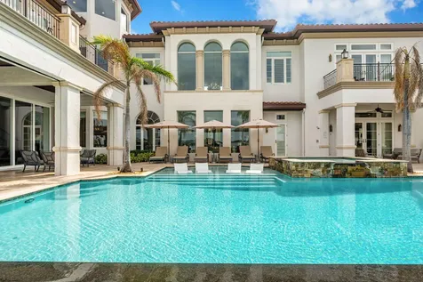 430 Muirfield Loop Kissimmee FL 34747