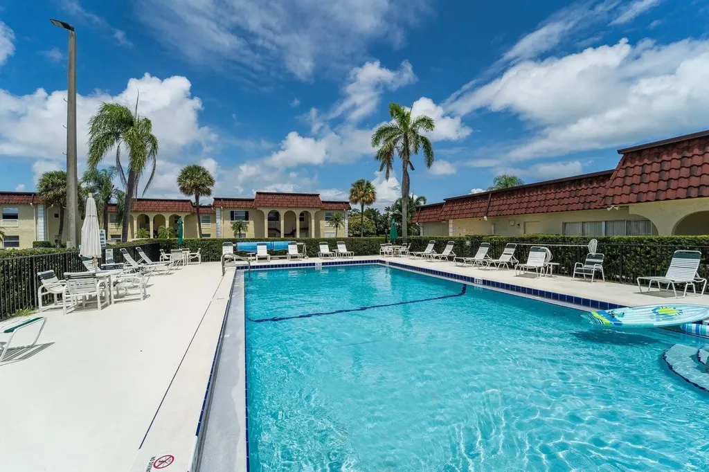 717 S Us Highway 1 Jupiter FL 33477