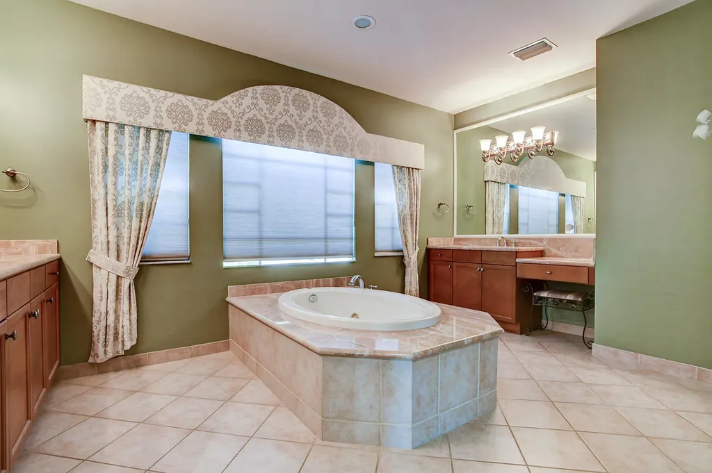 670 Edgebrook Lane Royal Palm Beach FL 33411